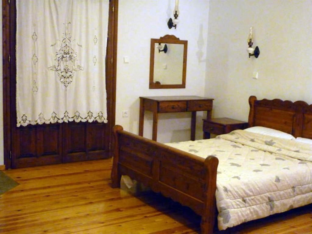 Archontiko Christodoulou Aparthotel Vronteron  Room photo